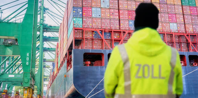 12:15: Koks am Kai - Wer stoppt die Hafenschmuggler? | Tagesschau 24 | 2/21 2026