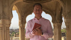 Great Indian Railway Journeys (S1 E4)