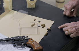 Carmel: Vem mördade María Marta?: Fem kulor och en ”pryl”