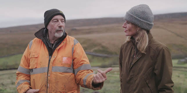 12:10 AM: Our Farm Next Door: Amanda,... | More 4 | 12/10 2025