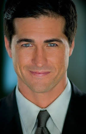 Michael McLafferty as 