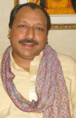 Sudhir Pandey as 
