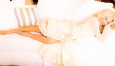 Pamelas Paradis (S1 E2)