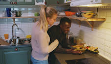 Älskar, älskar inte (S3 E10)