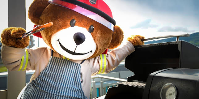 18:00: Bjørnis: Pølsefest | NRK Tegnspraak | 2/3 2026