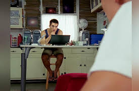 Alien Surf Girls, Season 1: Risky Business