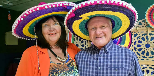 8:00 AM: Bargain-Loving Brits in the Sun (S14 E15) (S14) | 5 Star | 12/10 2025