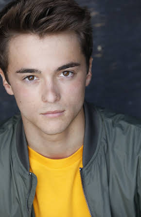 Leonardo Cecchi as 