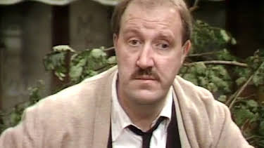9:10 PM: Allo Allo! (S5 E25) (S5) | Drama | 8/25 2026