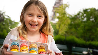 12:45: Bli med heim: Bur i Paris | NRK Super | 4/19 2026