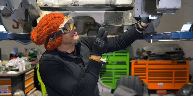 8:00 PM: New: Car S.O.S | More 4 | 3/3 2026