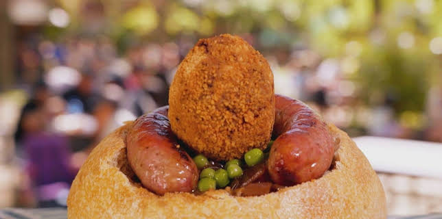 03:55: Crazy Food USA - Wir frittieren (fast) alles! | ProSieben Maxx | 12/12 2025