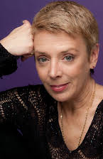 Katherine Trowell som Hospital Receptionist