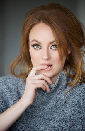 Fiona Vroom as Penny Laterner