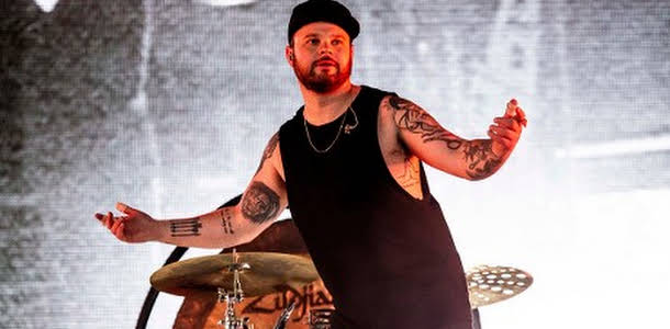 "Royal Blood" Drummer Ben Thatcher Welcomes First Child and Reveals Unique Name