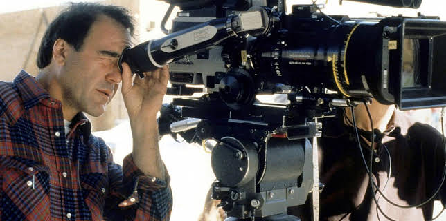 00:00: Oliver Stone, Regisseur der Kontroversen | Arte | 2/16 2026