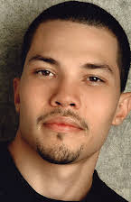 Cory Fernandez como Juan