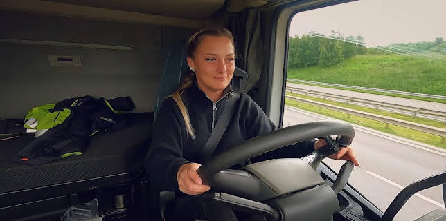 07:45: Svenske Truckers (S6 E6) (S6) | Viasat 4 | 10/22 2025