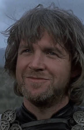 John Stride as Insp. Traven