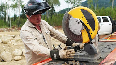 3:00 PM: Gold Rush: Mine Rescue with Freddy & Juan (S3) | Discovery Channel | 3/28 2026