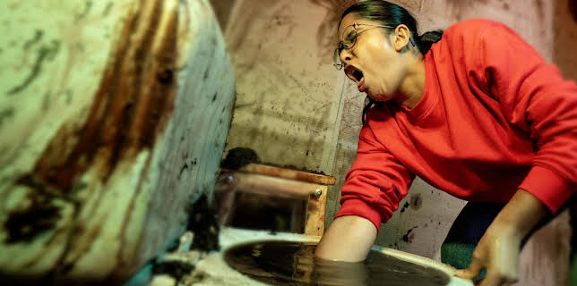 18:20: Ikke gjør denne matten hjemme: Hva er i boksen?! | NRK Tegnspraak | 11/25 2025