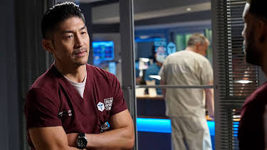 17:45: Chicago Med (S6 E5) (S6) | Viasat Series | 10/9 2026