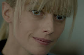 Astrid, Season 1: Invisible