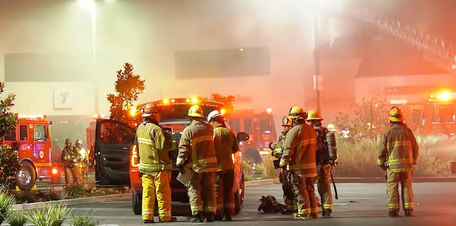 02:25: First on the Scene (S1 E3) (S1) | TV10 | 12/23 2025