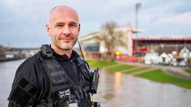 4:00 PM: Police Interceptors (S18 E13) (S18) | 5 Star | 7/16 2026