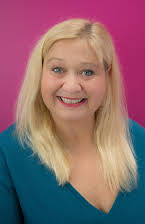 Marianna Alacchi as Bargain Hunter