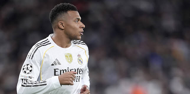 00:00: LaLiga EA Sports: Real Madrid - Celta | TV 2 Sport 1 | 12/8 2025