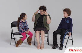 Kids Meet: Kids Meet a Woman With Tourette's