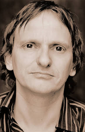 Milan Peschel as 