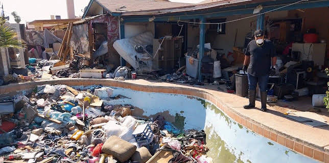 02:20: Die Home-Makeover Challenge - Fix it, Flip it, Sell it | Sixx | 12/10 2025