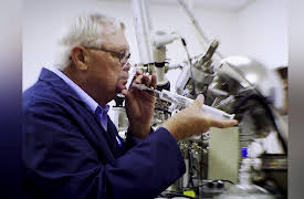 World's Strangest Season 1: Jobs