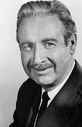 Arthur O'Connell as Col. Donald Reid