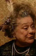 Rafaela Aparicio como Sor Inmaculada