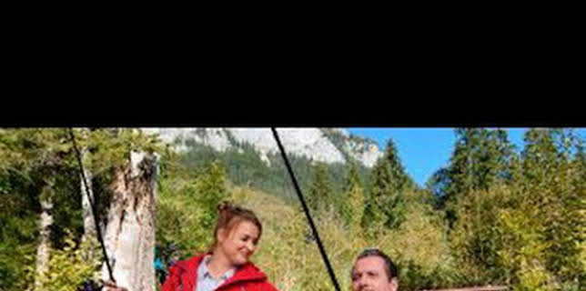 13:58: Asesinatos en la montaña (T1): Ep.8 El pescador del Königssee | COSMO | 12/23 2025