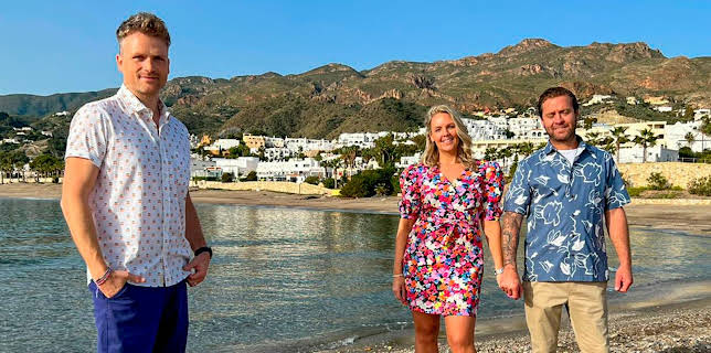 6:00 PM: A Place in the Sun | Channel 4 | 11/24 2025