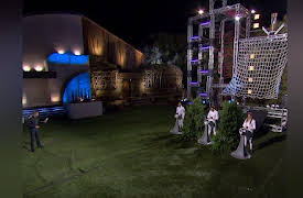 Opposite Worlds Season 1: Live: Finale