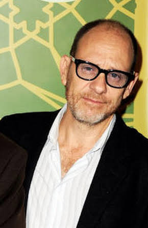 Daniel Sackheim as Director