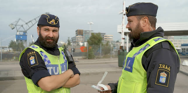 10:50: Grensevakten Sverige (S4 E4) (S4) | MAX | 12/3 2025