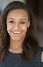 Nia Sioux som 