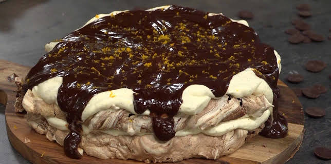 05:25: Idas Fristelser (S2 E2) (S2) | TV8 | 1/11 2026