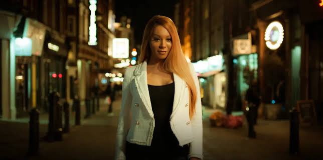 What Makes A Woman (2021)