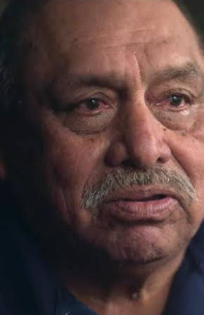 Santiago Lopez as 