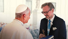 Hirschhausen will zum Papst