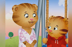 Daniel Tiger's Neighborhood en Español: Volume 1: El Vecindario Vota/La Clase Vota
