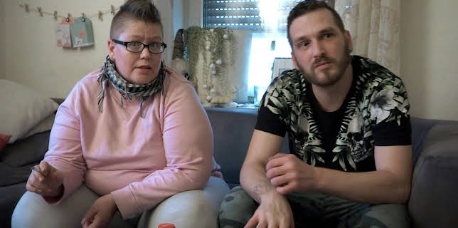 02:00: Hartz und herzlich (S5 E16) (S5) | RTL 2 | 12/2 2025