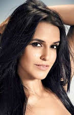 Neha Dhupia som 